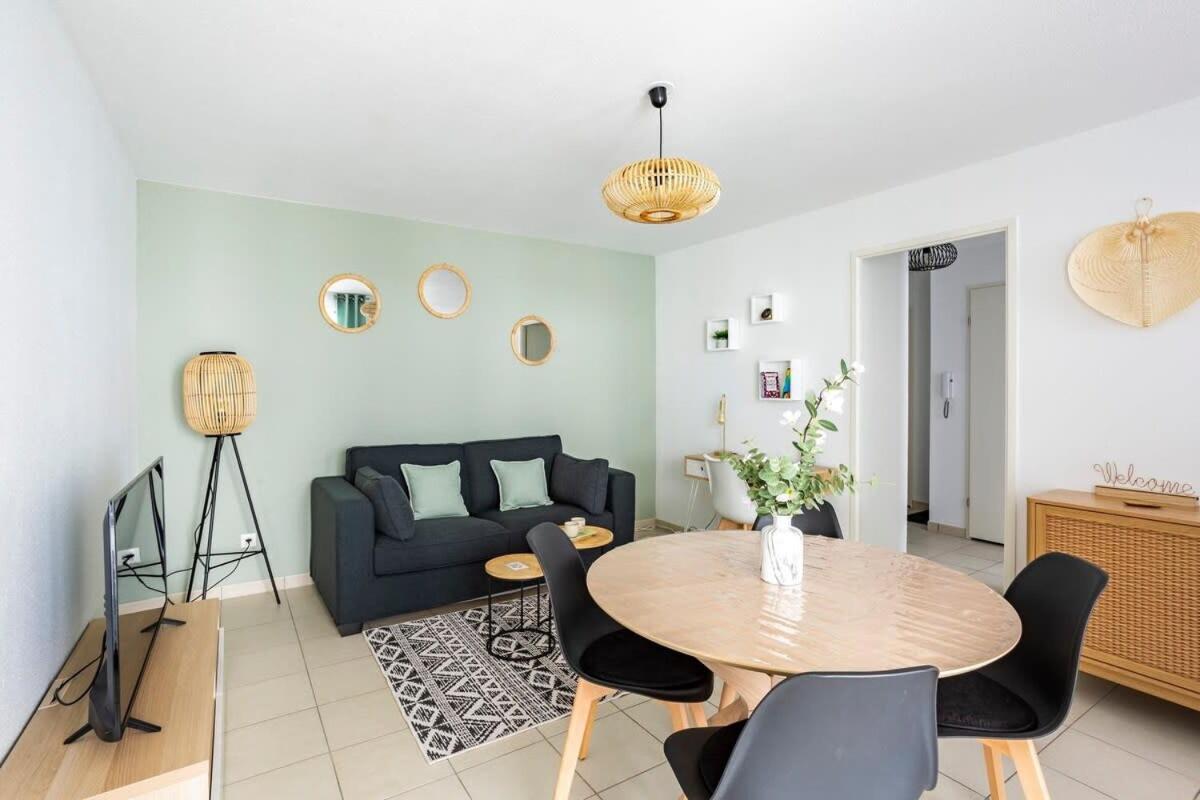 Апартаменты Le Sevigne - Cosy Et Calme - Balcon Et Parking Сессон-Севинье Экстерьер фото