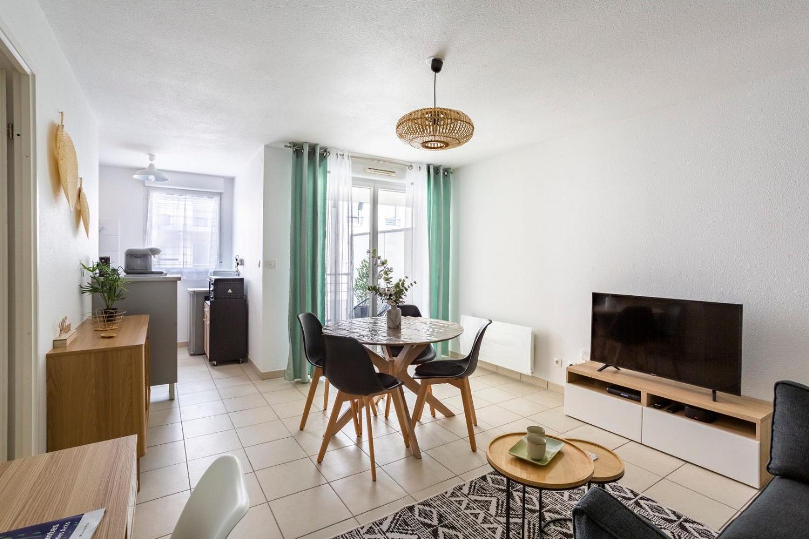 Апартаменты Le Sevigne - Cosy Et Calme - Balcon Et Parking Сессон-Севинье Экстерьер фото
